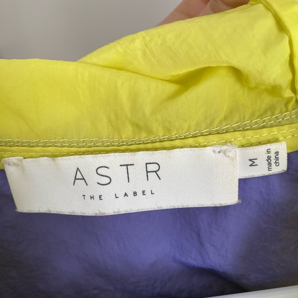 ASTR the lable wind breaker - Picture 3 of 3